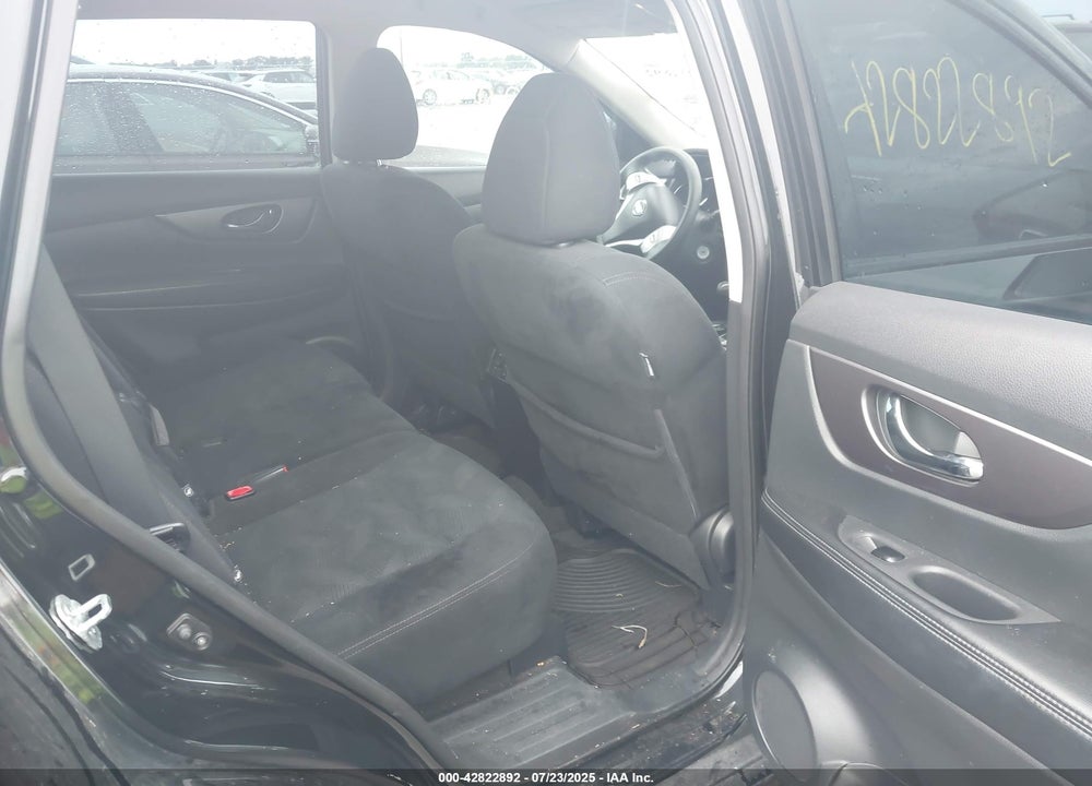2016 NISSAN ROGUE VIN: 5N1AT2MV0GC761127