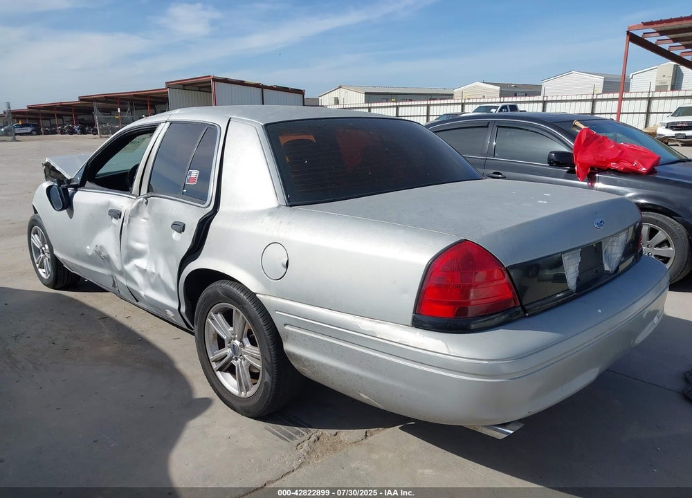 2011 FORD CROWN VICTORIA VIN: 2FABP7BV2BX157318