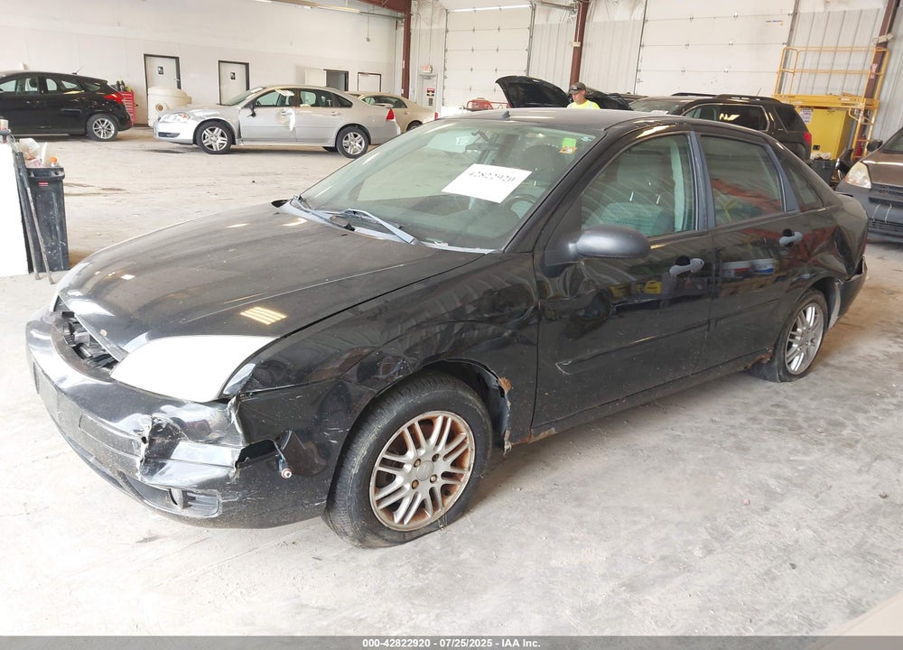 2007 FORD FOCUS VIN: 1FAHP34N27W129733