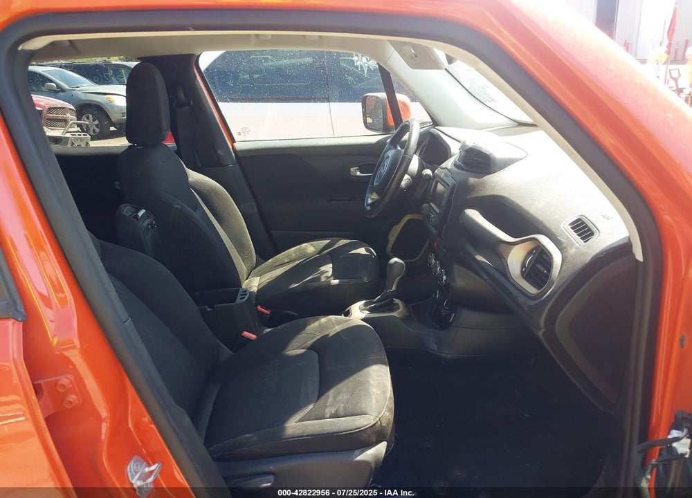 2015 JEEP RENEGADE VIN: ZACCJBBT2FPC00491