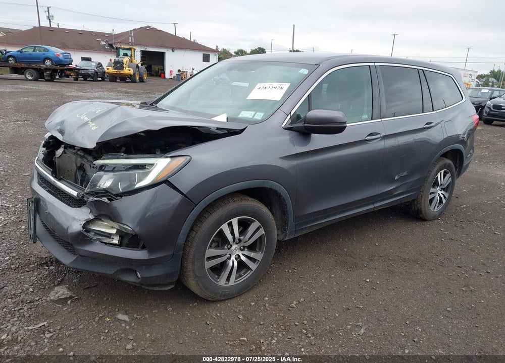2018 HONDA PILOT VIN: 5FNYF6H30JB023977