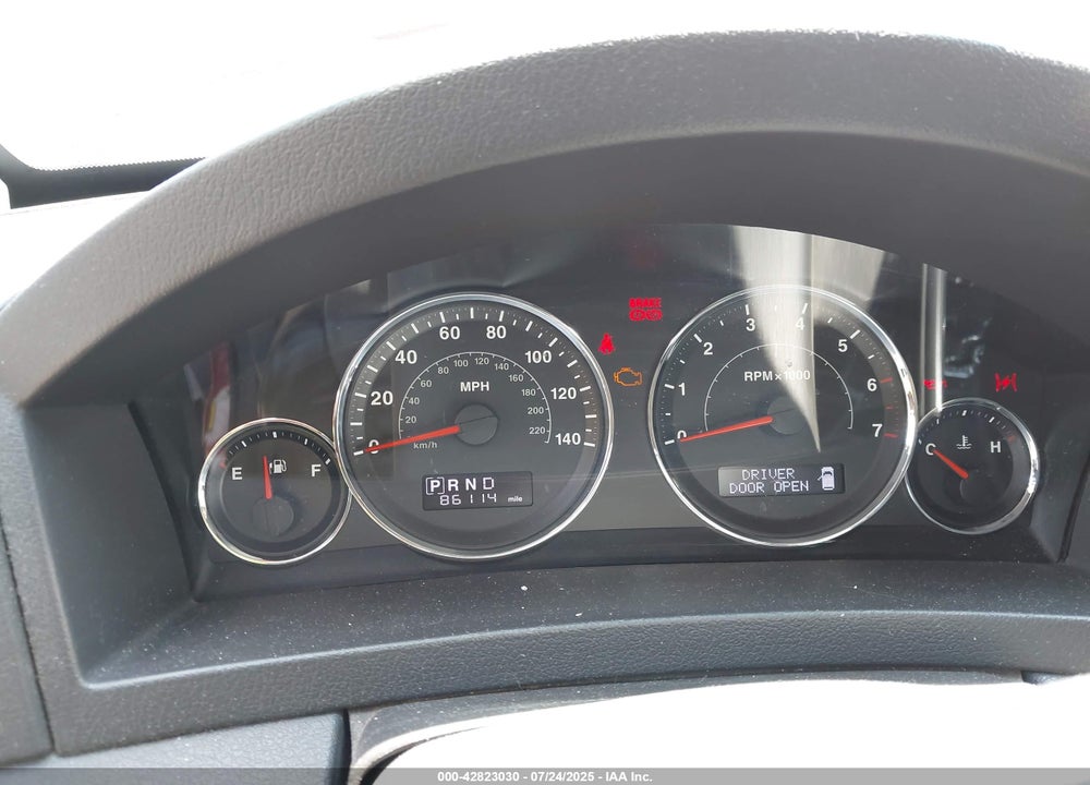 2010 JEEP GRAND CHEROKEE VIN: 1J4PR4GKXAC143566
