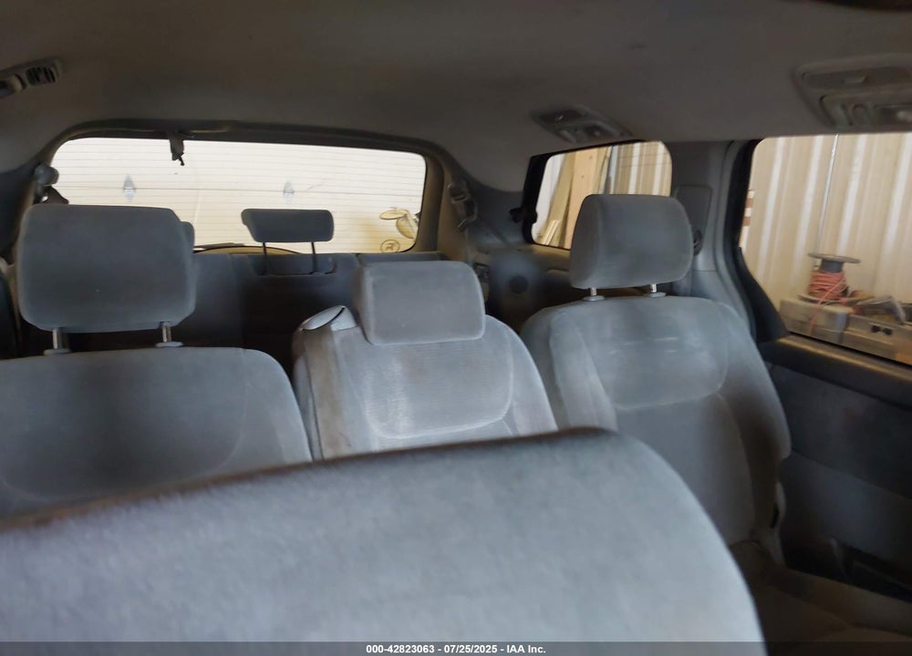 2004 TOYOTA SIENNA VIN: 5TDZA23C14S156931