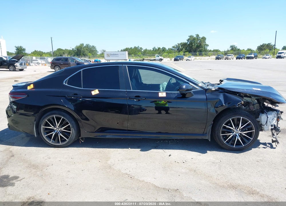 2021 TOYOTA CAMRY VIN: 4T1G11AKXMU419422