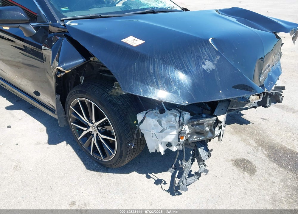 2021 TOYOTA CAMRY VIN: 4T1G11AKXMU419422