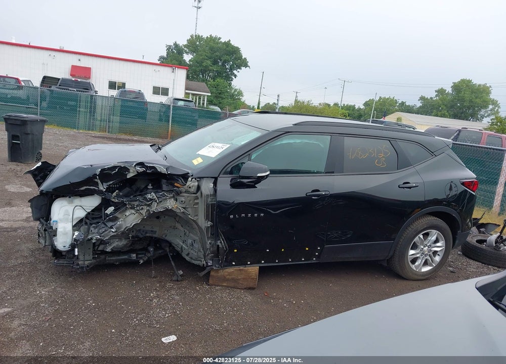 2021 CHEVROLET BLAZER VIN: 3GNKBCRS2MS557085