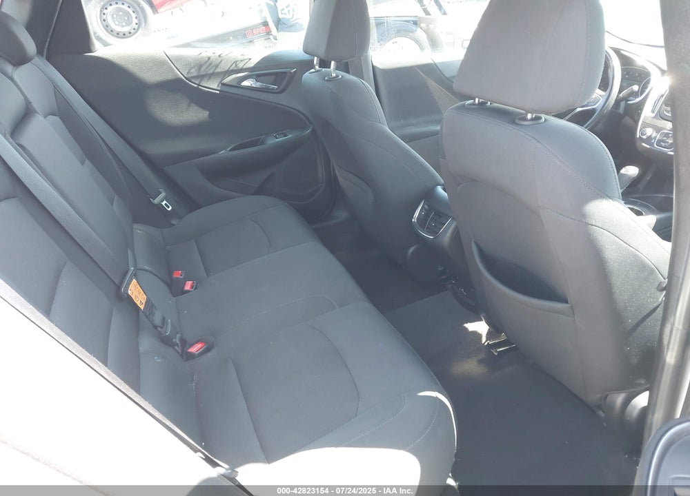 2018 CHEVROLET MALIBU VIN: 1G1ZD5ST3JF129776