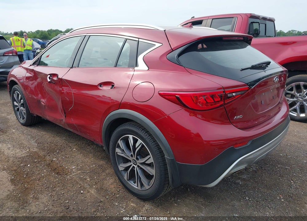 2017 INFINITI QX30 VIN: SJKCH5CR5HA027503