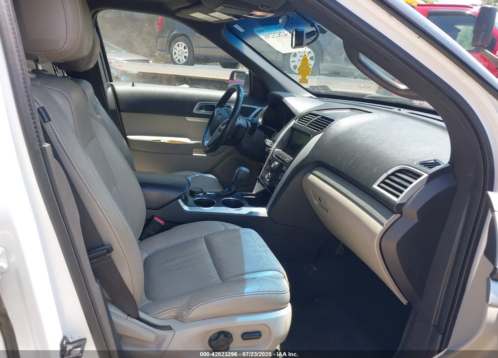 2011 FORD EXPLORER VIN: 1FMHK8D84BGA87130