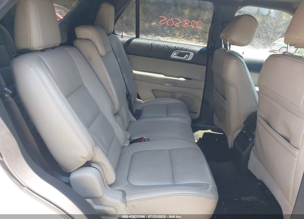 2011 FORD EXPLORER VIN: 1FMHK8D84BGA87130