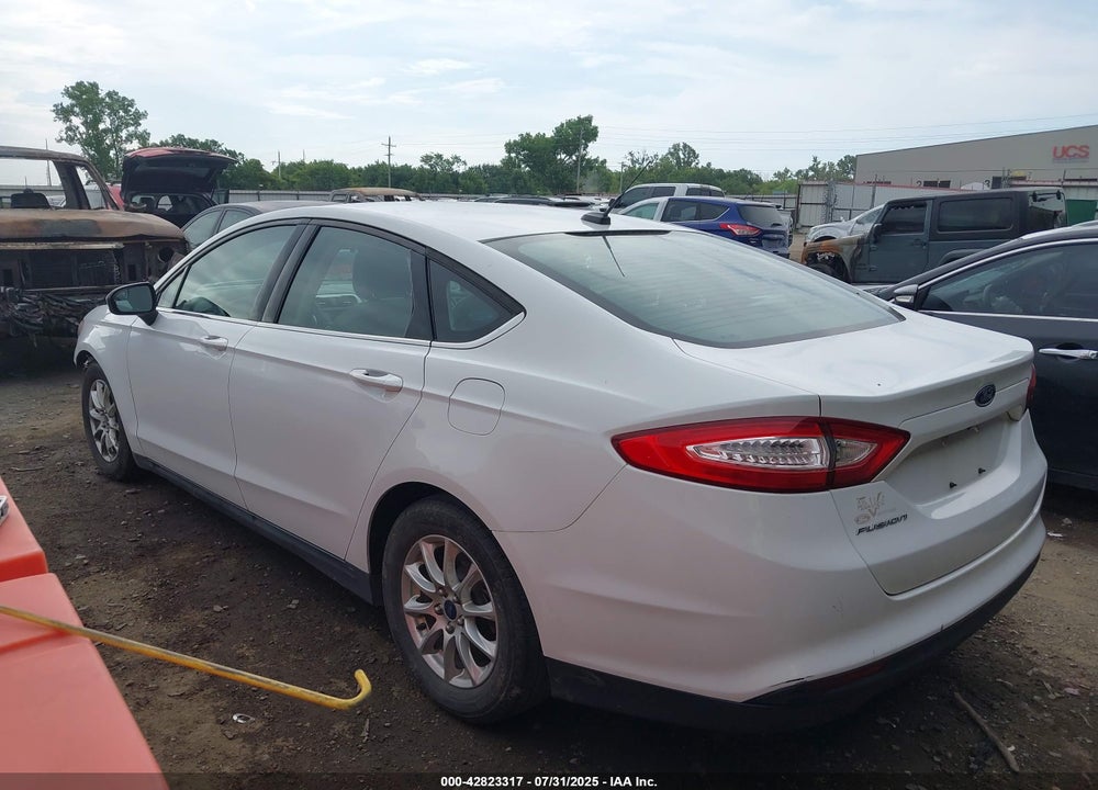 2015 FORD FUSION VIN: 1FA6P0G76F5105104