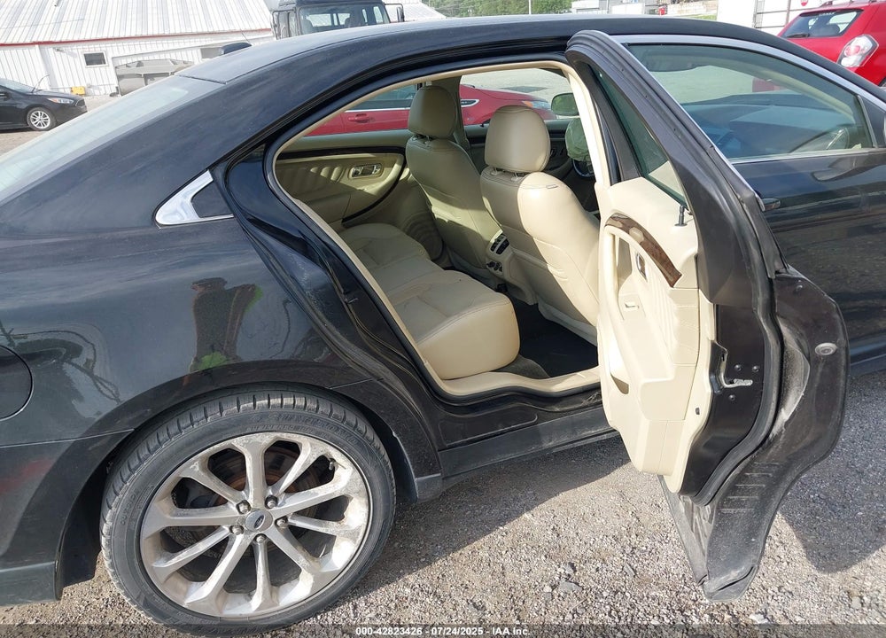 2014 FORD TAURUS VIN: 1FAHP2F81EG104704