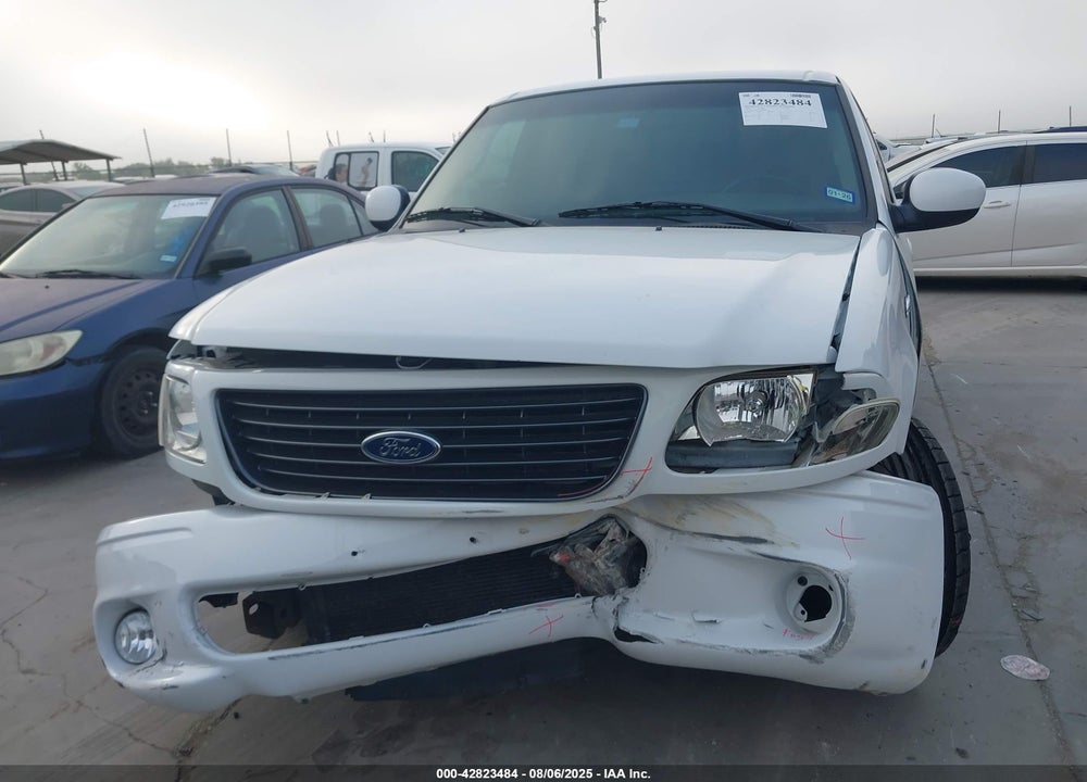 2001 FORD F-150 SVT LIGHTNING VIN: 2FTZF07351CA88642