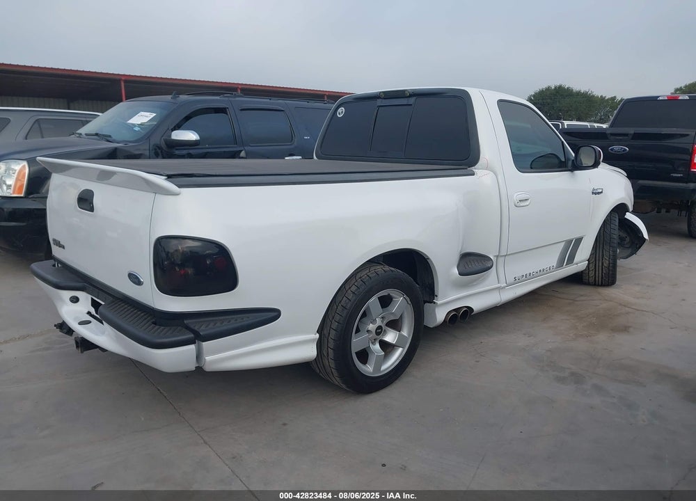 2001 FORD F-150 SVT LIGHTNING VIN: 2FTZF07351CA88642