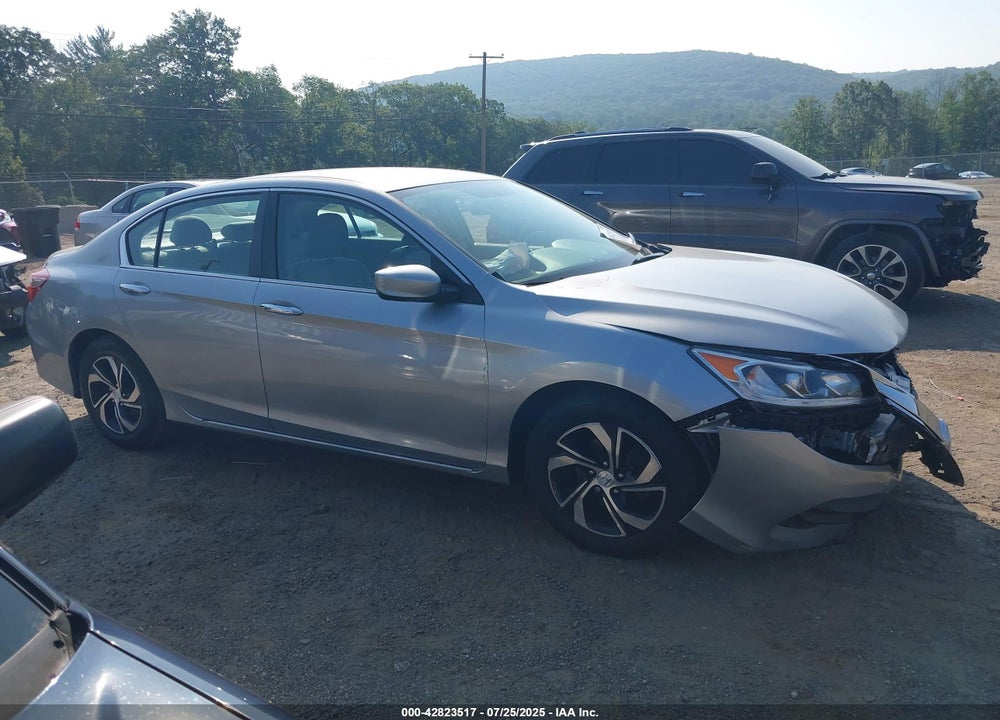 2017 HONDA ACCORD VIN: 1HGCR2F32HA124312