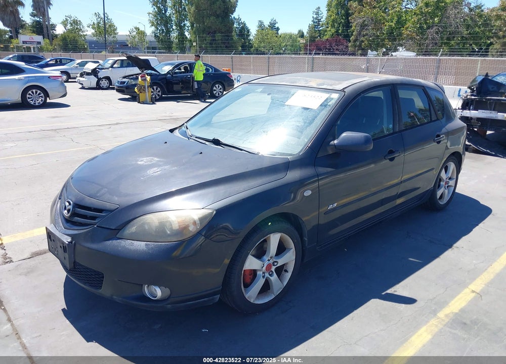 2005 MAZDA MAZDA3 VIN: JM1BK143151333807