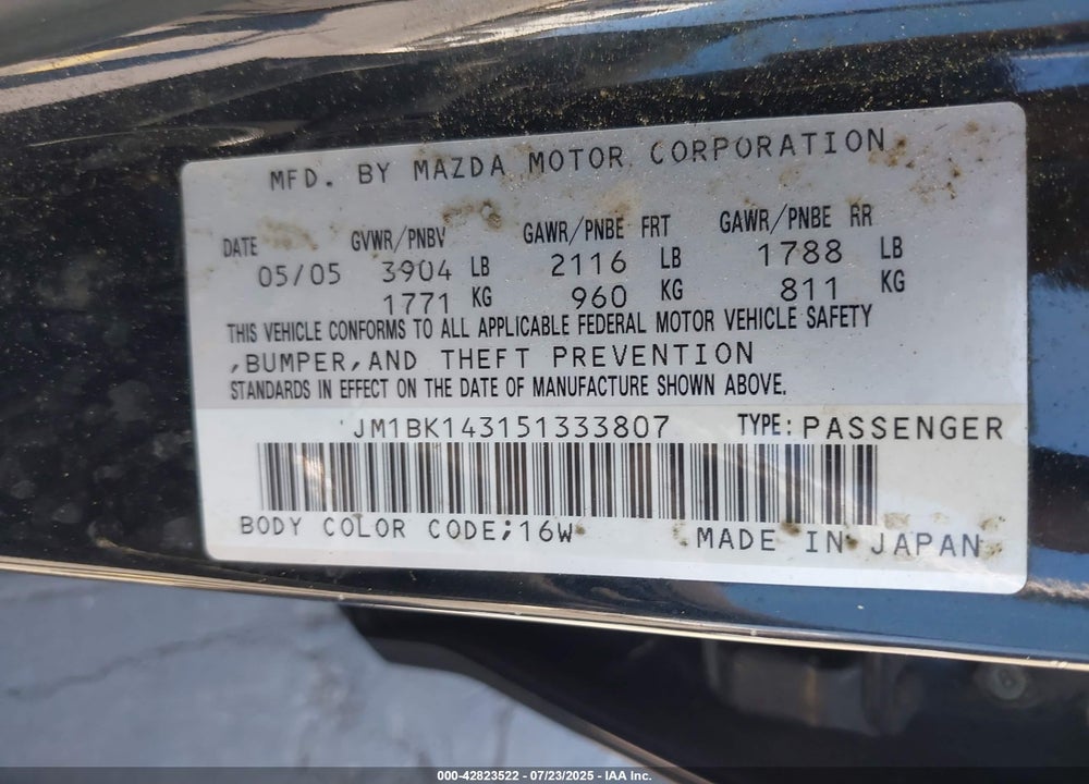2005 MAZDA MAZDA3 VIN: JM1BK143151333807