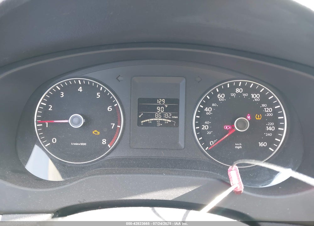 2014 VOLKSWAGEN JETTA VIN: 3VWD07AJ1EM281910