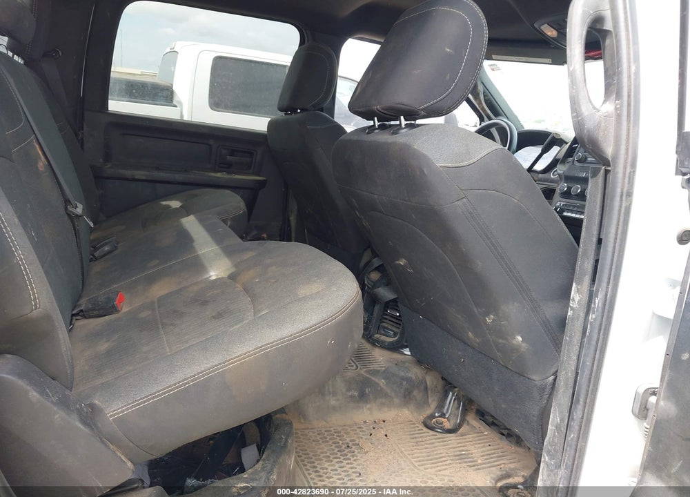2024 RAM 3500 CHASSIS TRADESMAN VIN: 3C7WRSCL8RG246713