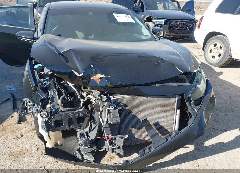 2019 HONDA CIVIC VIN: 19XFC2F66KE017128