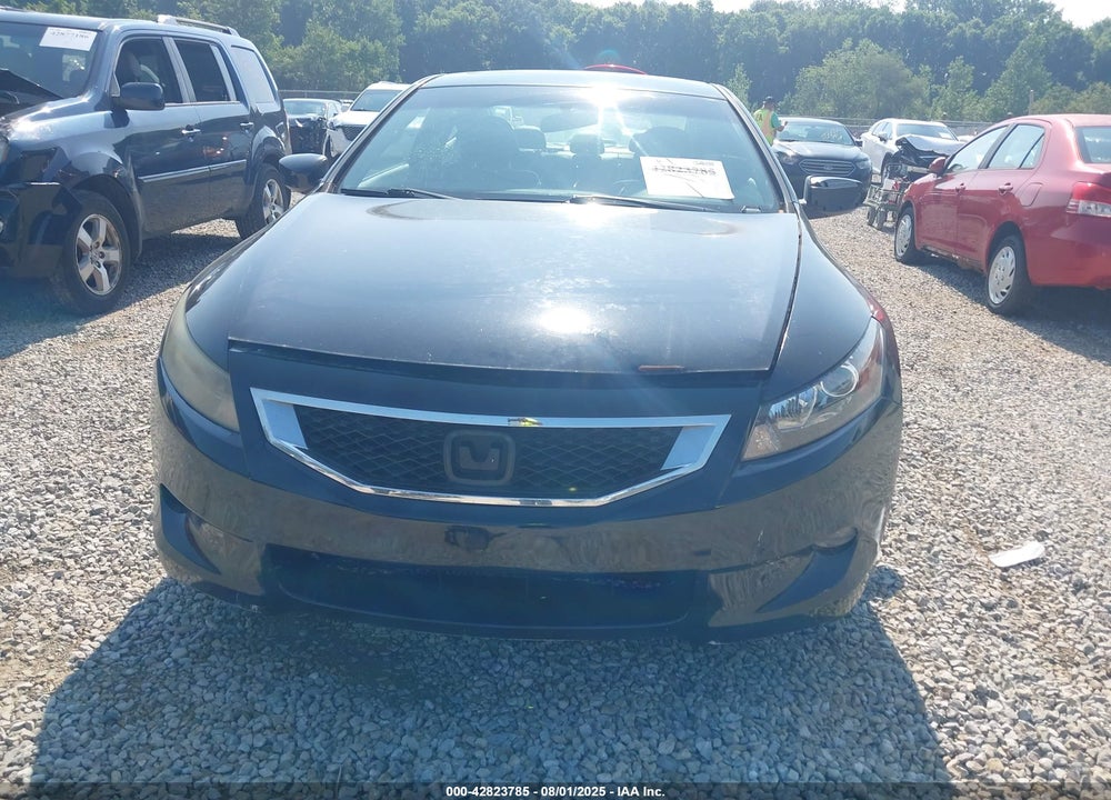 2009 HONDA ACCORD VIN: 1HGCS22829A010902