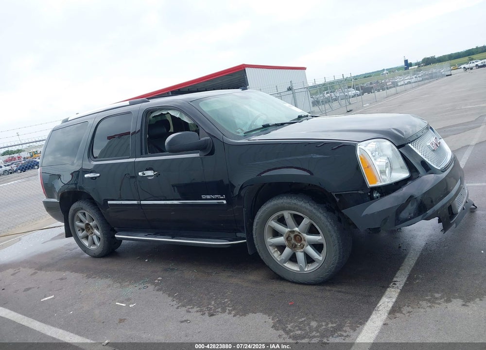 2011 GMC YUKON VIN: 1GKS2EEF1BR105159