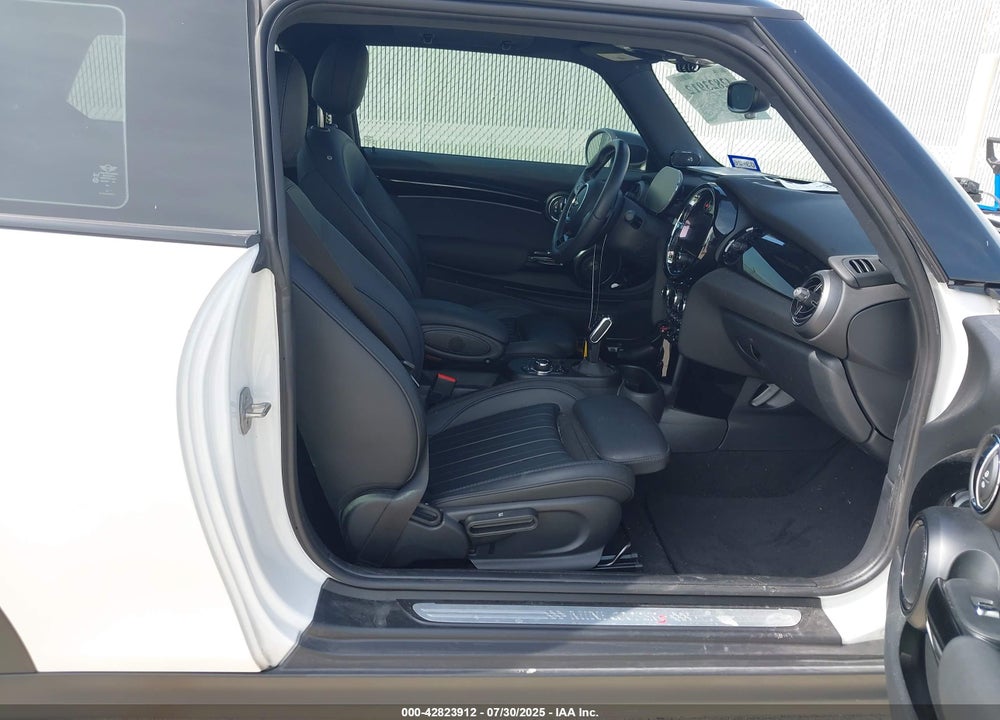 2024 MINI HARDTOP VIN: WMW53DH09R2V51924
