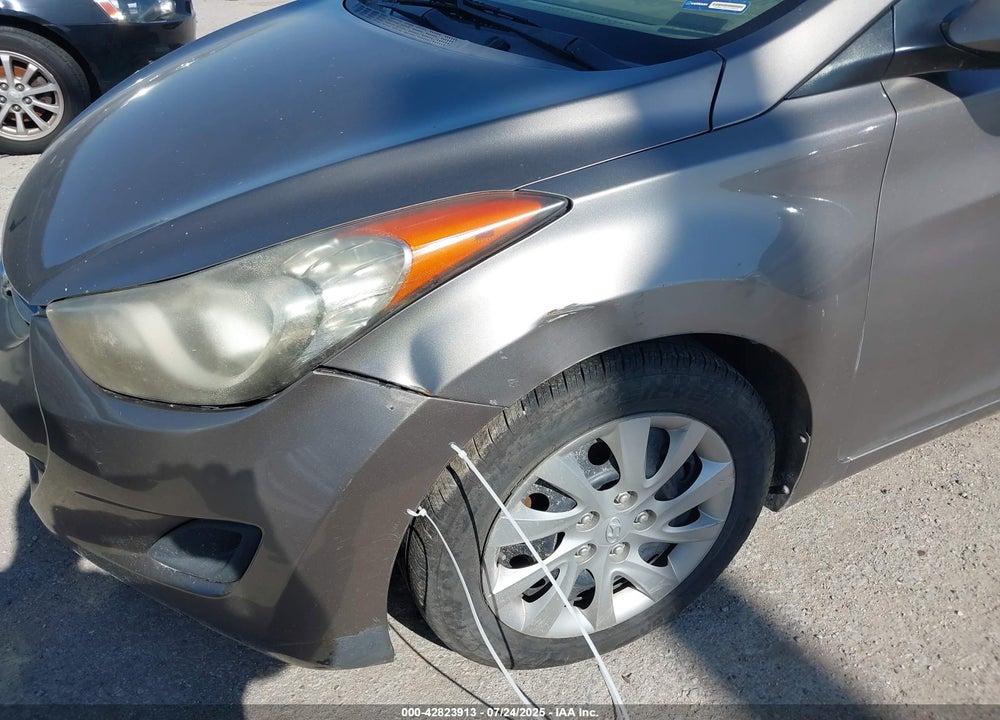 2011 HYUNDAI ELANTRA VIN: 5NPDH4AEXBH005532