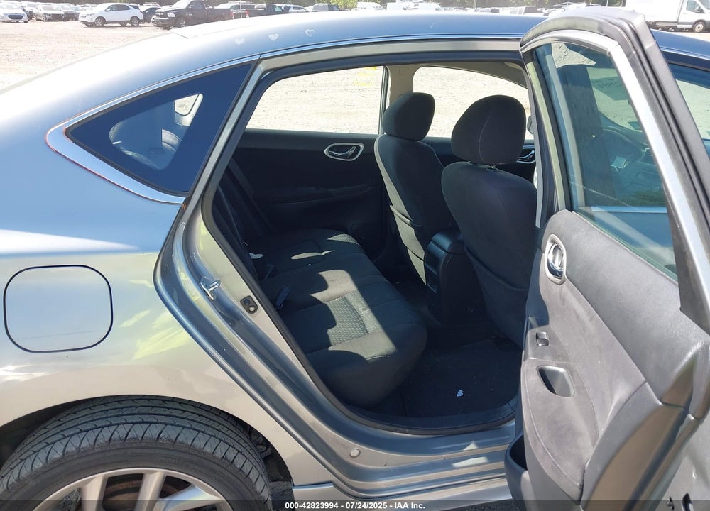 2014 NISSAN SENTRA VIN: 3N1AB7AP1EY240936