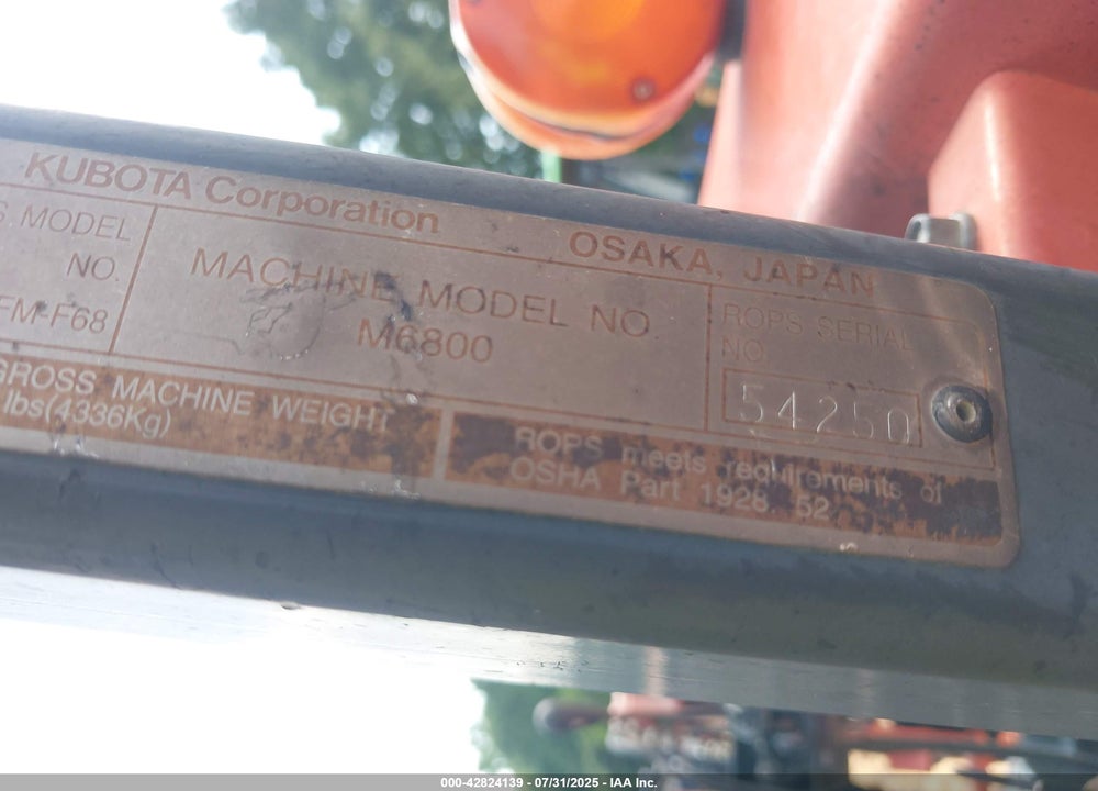 2009 KUBOTA M680 TRACTOR VIN: 67295