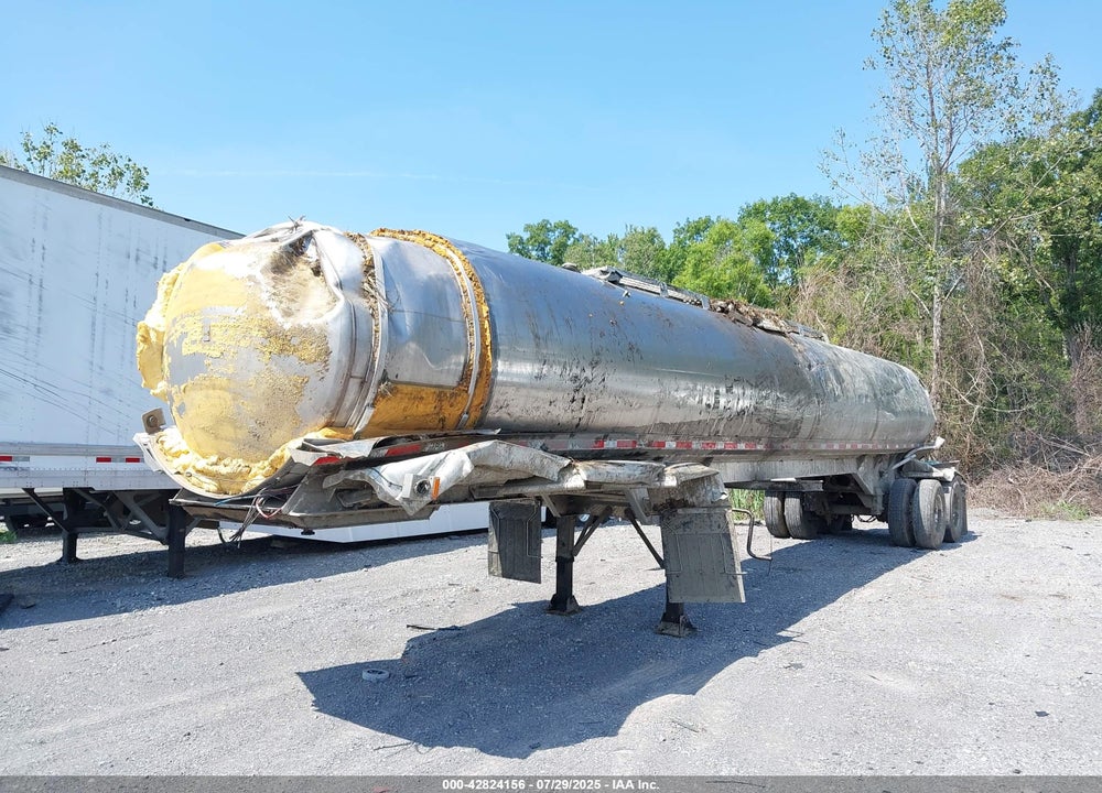 2019 WALKER STAINLESS EQUIP CO TANK SEMI TRAILER VIN: 5WSABB238KN091195