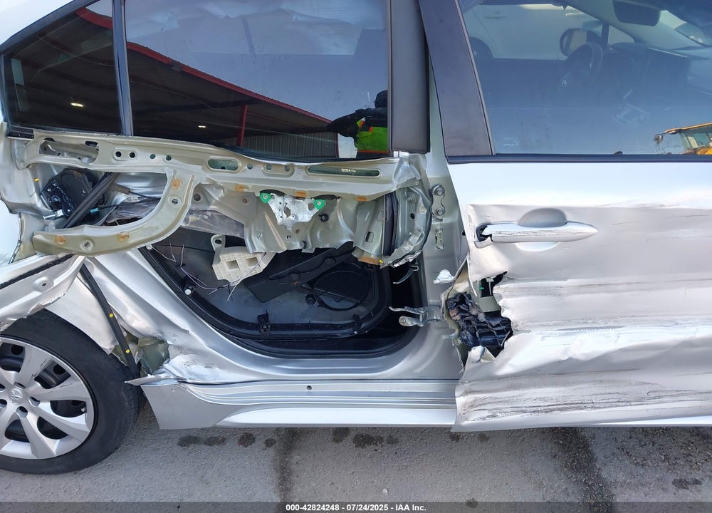 2024 TOYOTA COROLLA VIN: 5YFB4MDE0RP106543