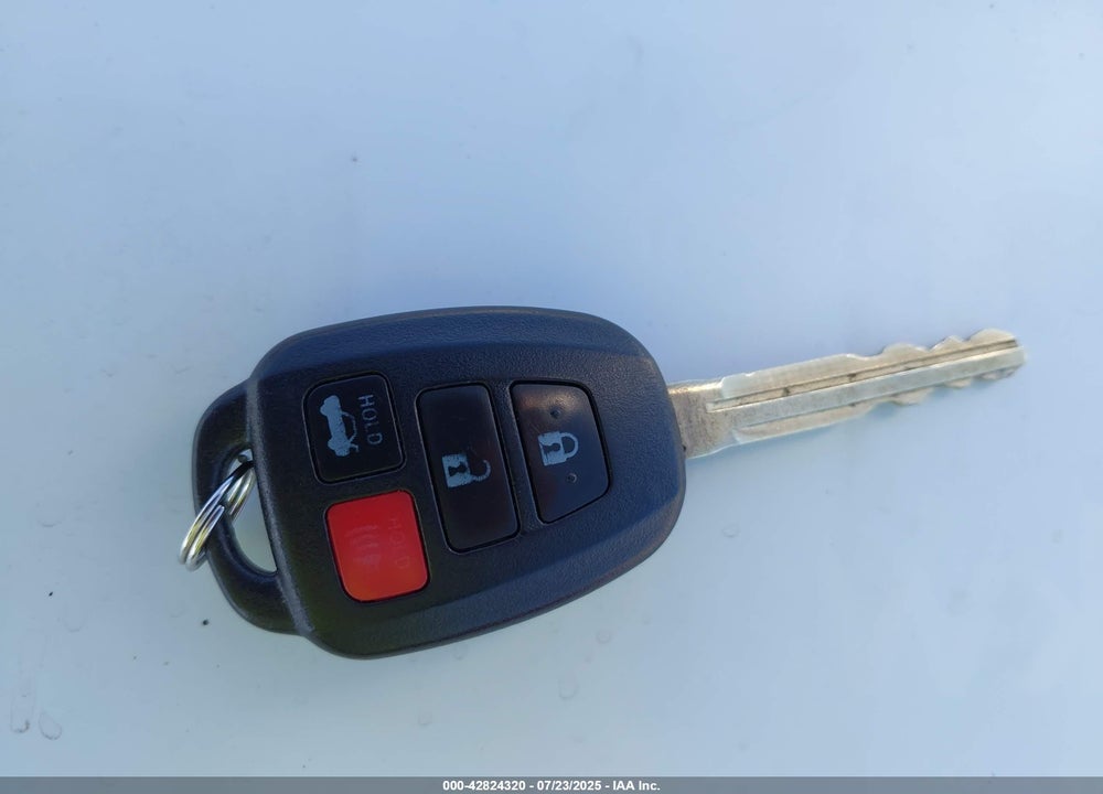 2014 TOYOTA COROLLA VIN: 2T1BURHE6EC039965
