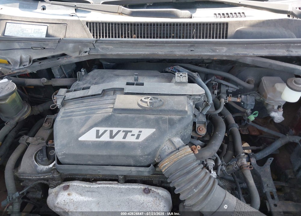 2005 TOYOTA RAV4 VIN: JTEGD20V750057521