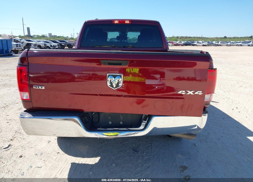 2024 RAM 1500 CLASSIC VIN: 1C6RR7GG6RS147764