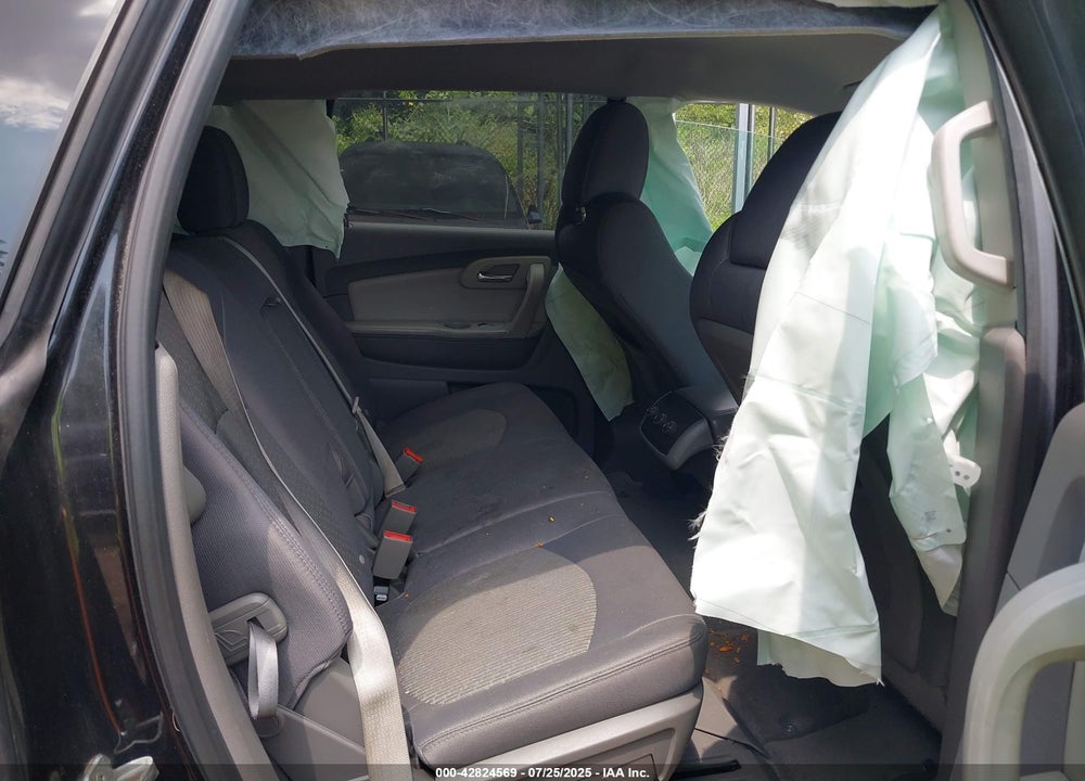 2011 CHEVROLET TRAVERSE VIN: 1GNKVGED3BJ412769