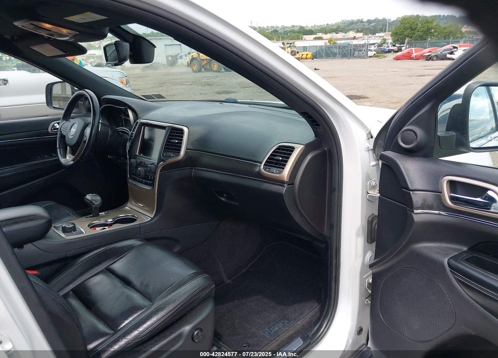 2015 JEEP GRAND CHEROKEE VIN: 1C4RJFBG5FC216273