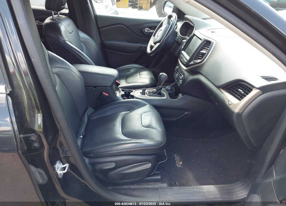2016 JEEP CHEROKEE VIN: 1C4PJMDB4GW132443