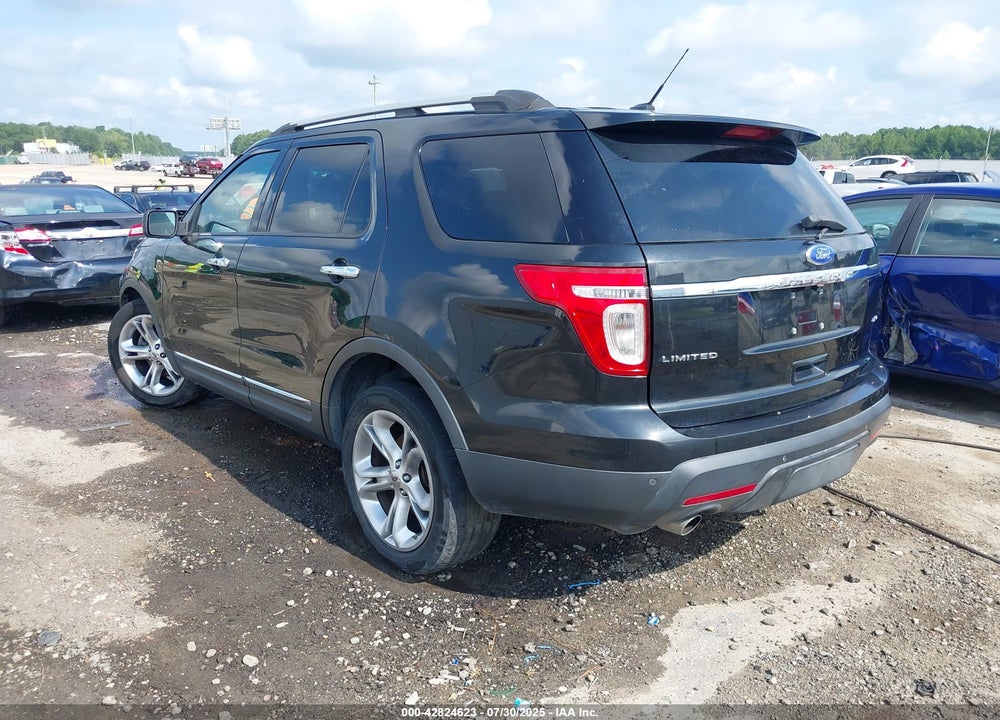 2011 FORD EXPLORER VIN: 1FMHK8F80BGA49892