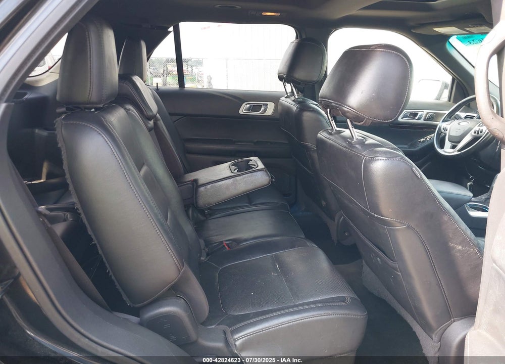 2011 FORD EXPLORER VIN: 1FMHK8F80BGA49892
