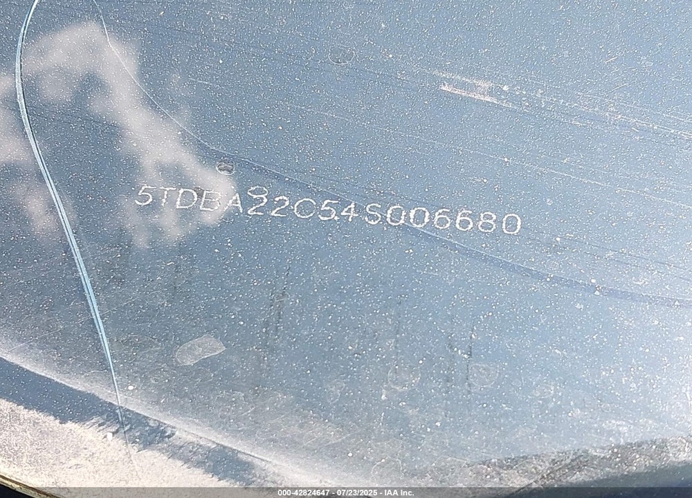 2004 TOYOTA SIENNA XLE LIMITED VIN: 5TDBA22C54S006680