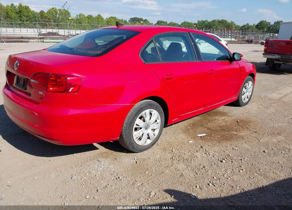 2014 VOLKSWAGEN JETTA VIN: 3VWD17AJXEM430652