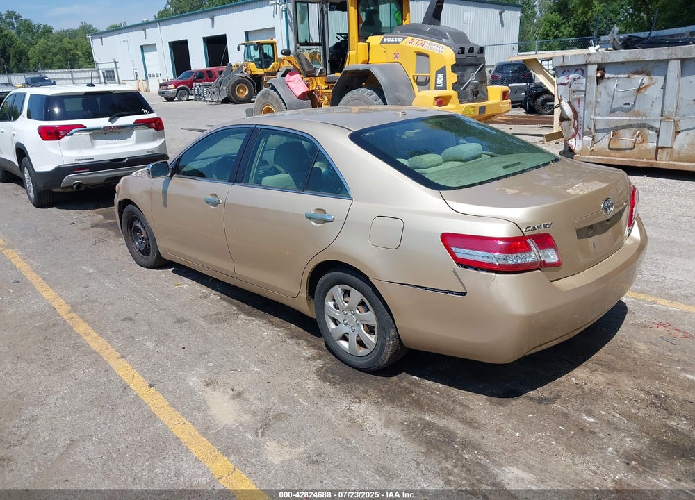 2011 TOYOTA CAMRY LE VIN: 4T1BF3EK5BU774593