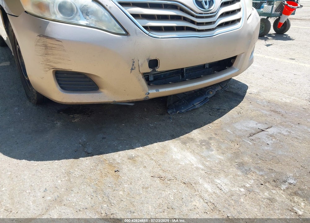 2011 TOYOTA CAMRY LE VIN: 4T1BF3EK5BU774593