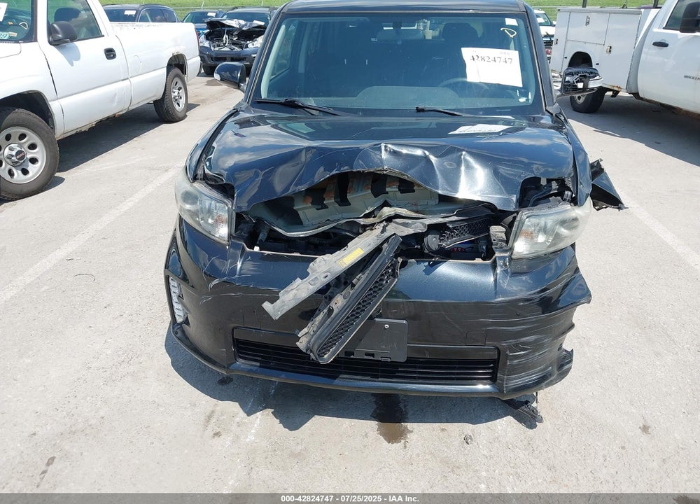 2013 SCION XB VIN: JTLZE4FE9DJ039659