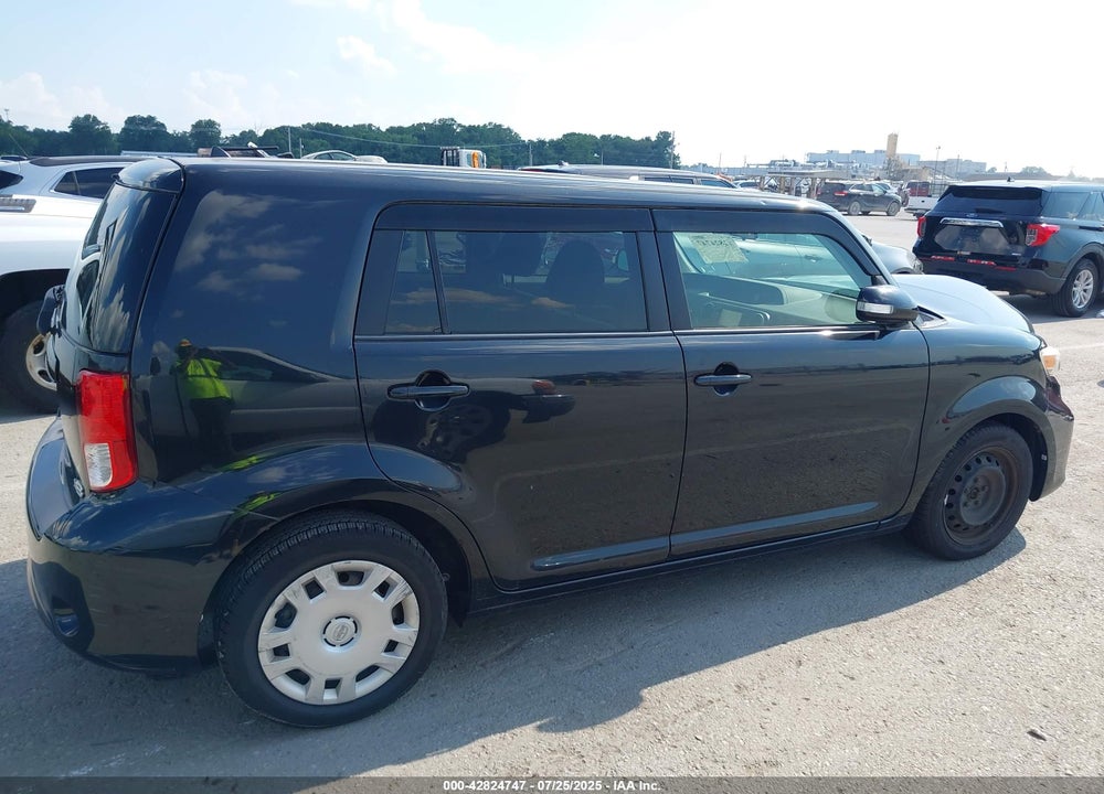 2013 SCION XB VIN: JTLZE4FE9DJ039659