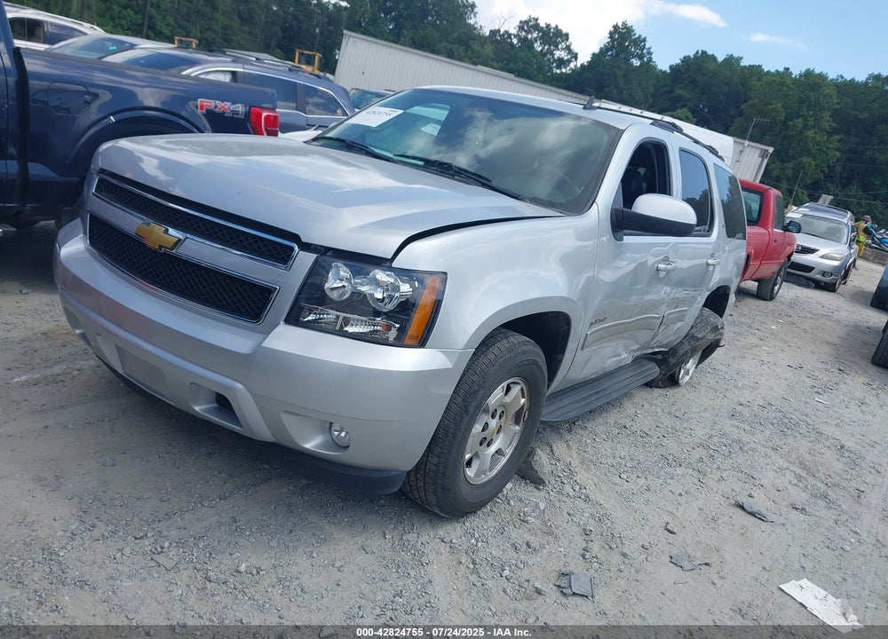 2013 CHEVROLET TAHOE VIN: 1GNSCBE03DR350347