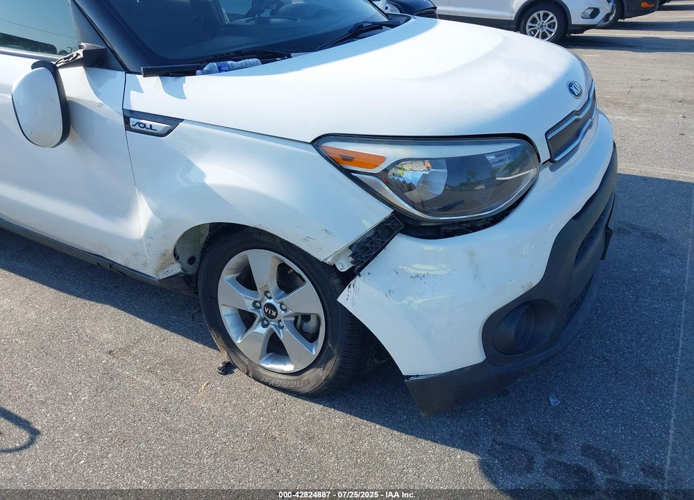 2018 KIA SOUL VIN: KNDJN2A27J7589199