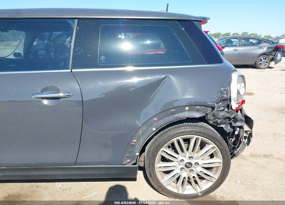 2015 MINI HARDTOP COOPER S VIN: WMWXP7C59F2A35675