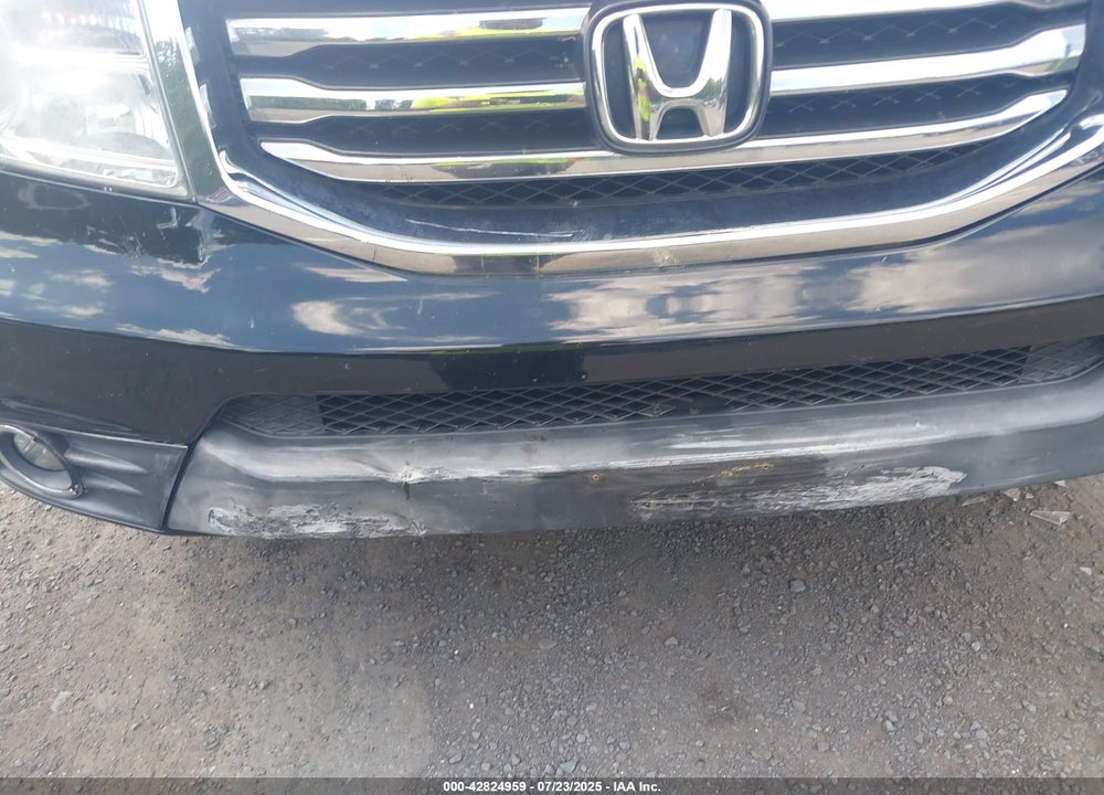 2013 HONDA PILOT VIN: 5FNYF4H53DB084492